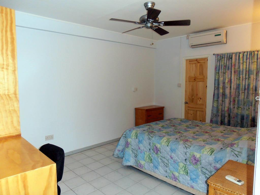 Bougainvillea Apartments St. George's Room photo